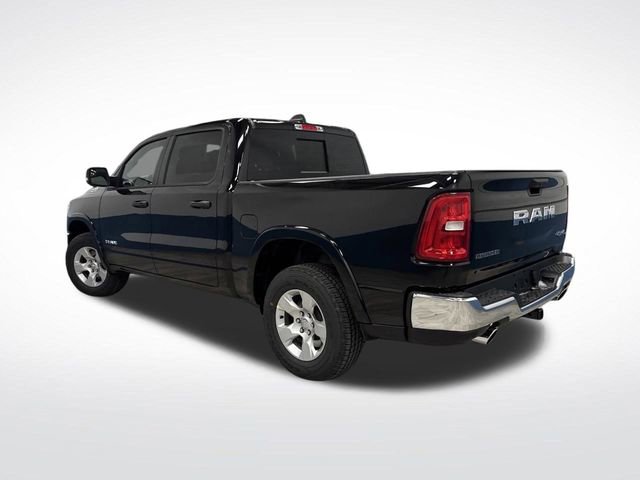 New 2026 RAM 1500 4x4 Crew Cab image 3