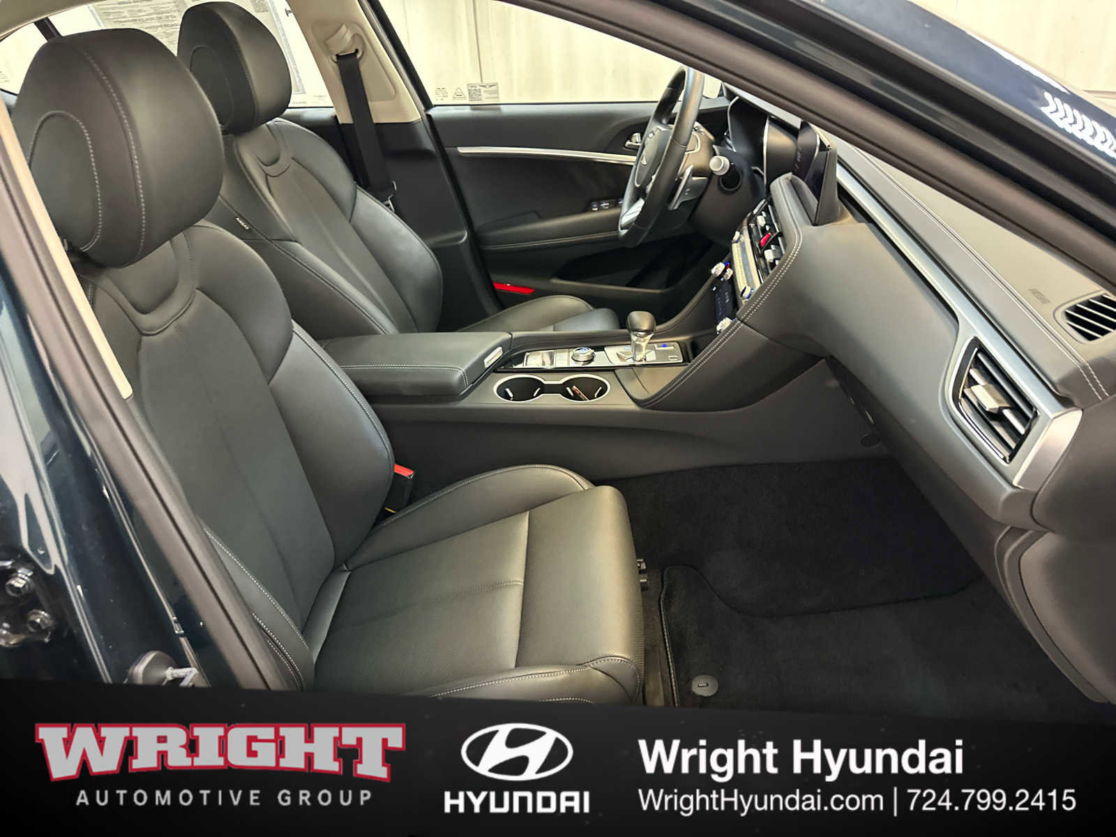 Certified 2025 Genesis G70 2.5T image 18