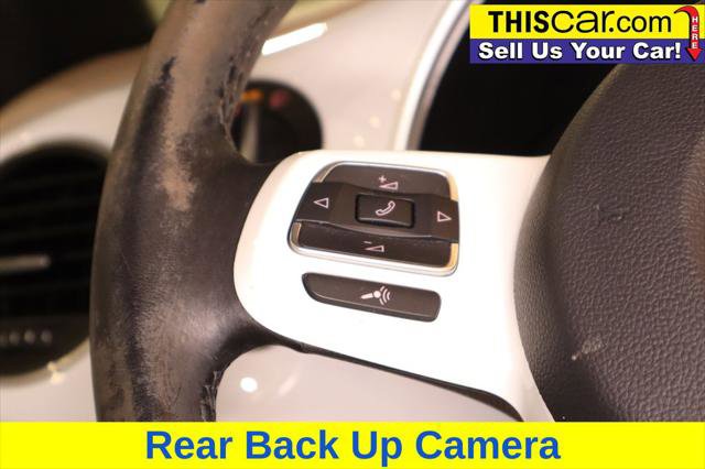 Used 2019 Volkswagen Beetle 2.0T SE FWD image 16