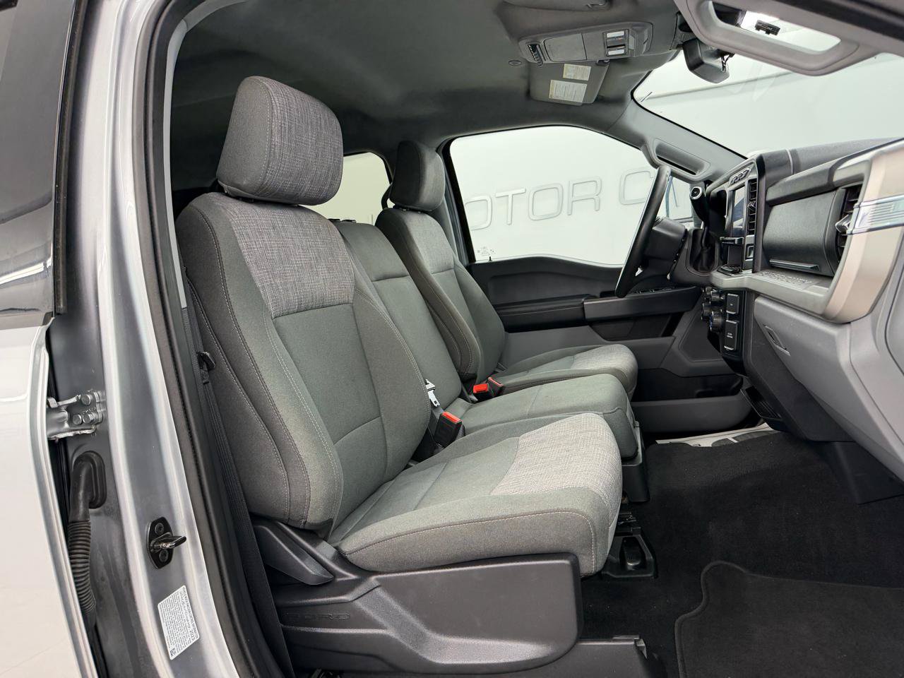 Used 2023 Ford F350 XLT AWD/4WD image 14