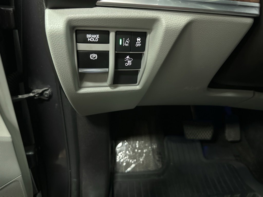 Used 2017 Acura MDX FWD image 35