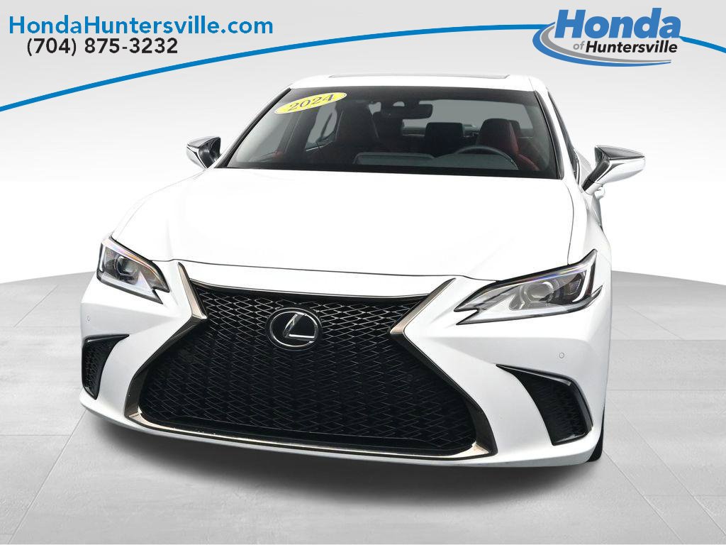Used 2024 Lexus ES 350 F Sport w/ Accessory Package (Z2) FWD image 3