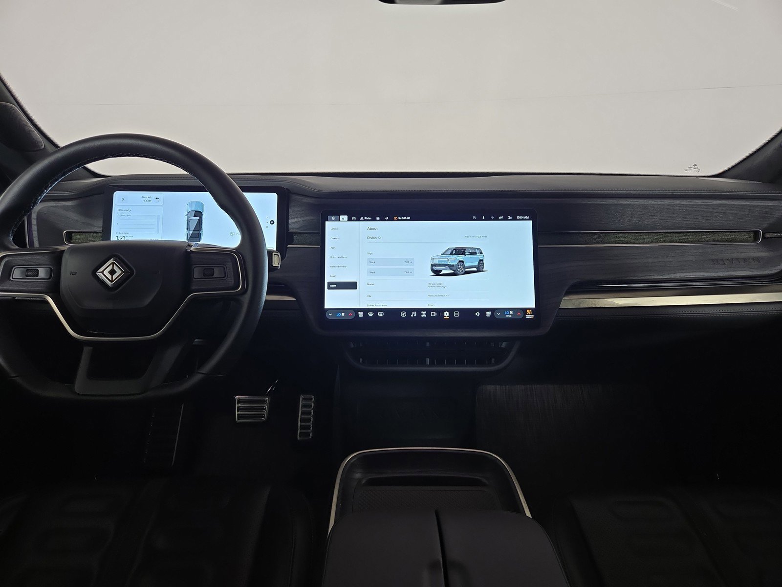 Used 2024 Rivian R1S Adventure AWD/4WD image 27