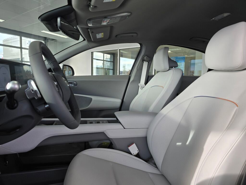 New 2025 Hyundai Ioniq 6 SEL image 17