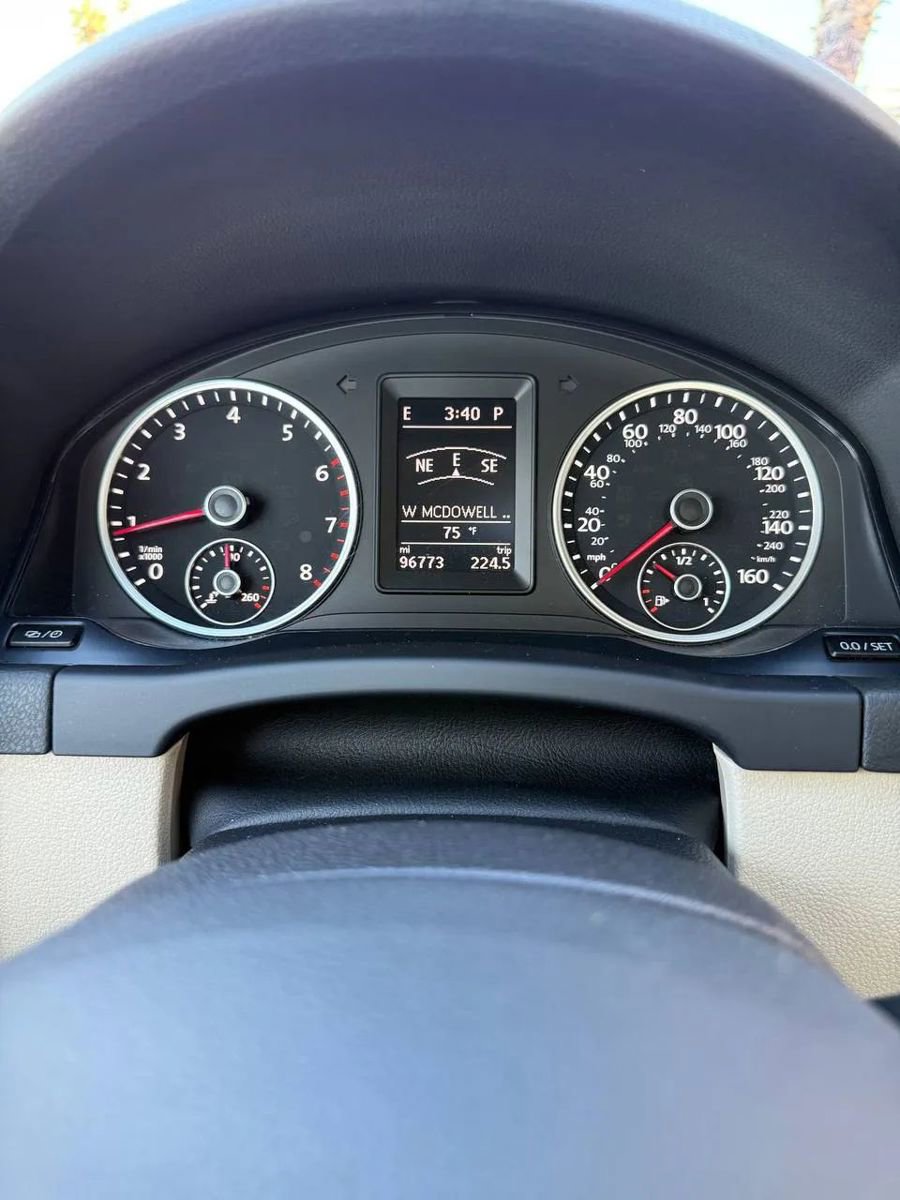 Used 2014 Volkswagen Tiguan SEL image 13