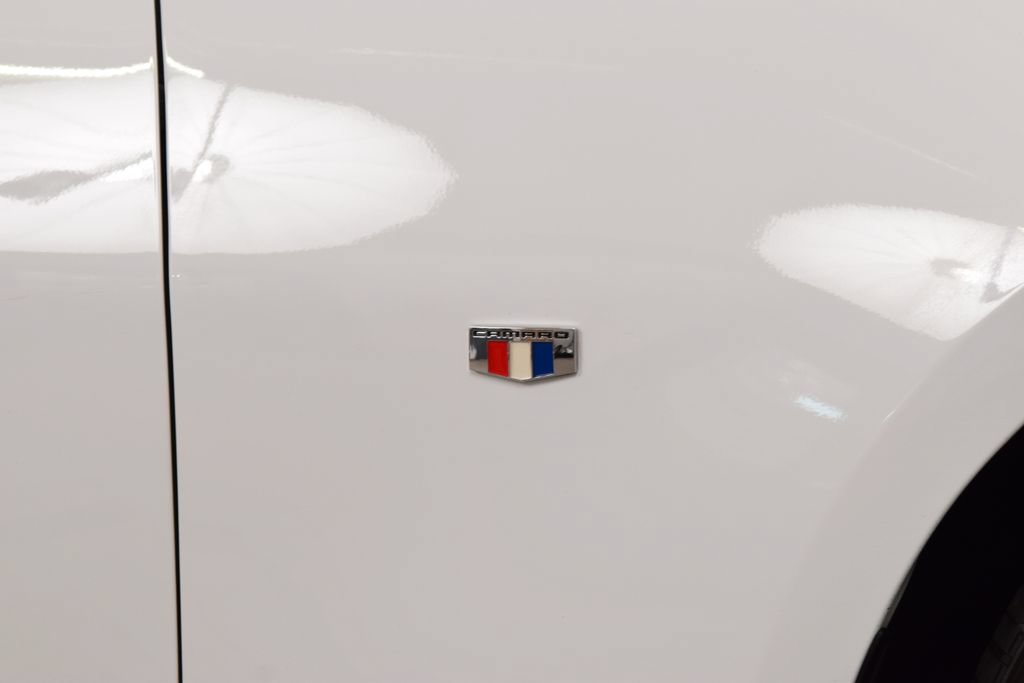 Used 2021 Chevrolet Camaro SS RWD image 18
