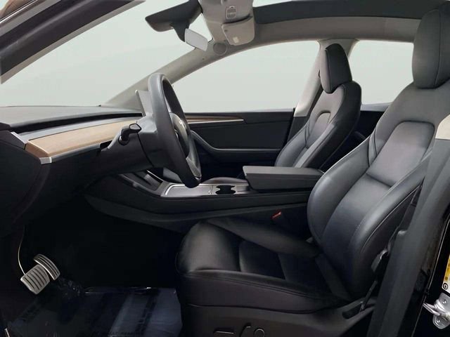 Used 2023 Tesla Model Y Performance image 16