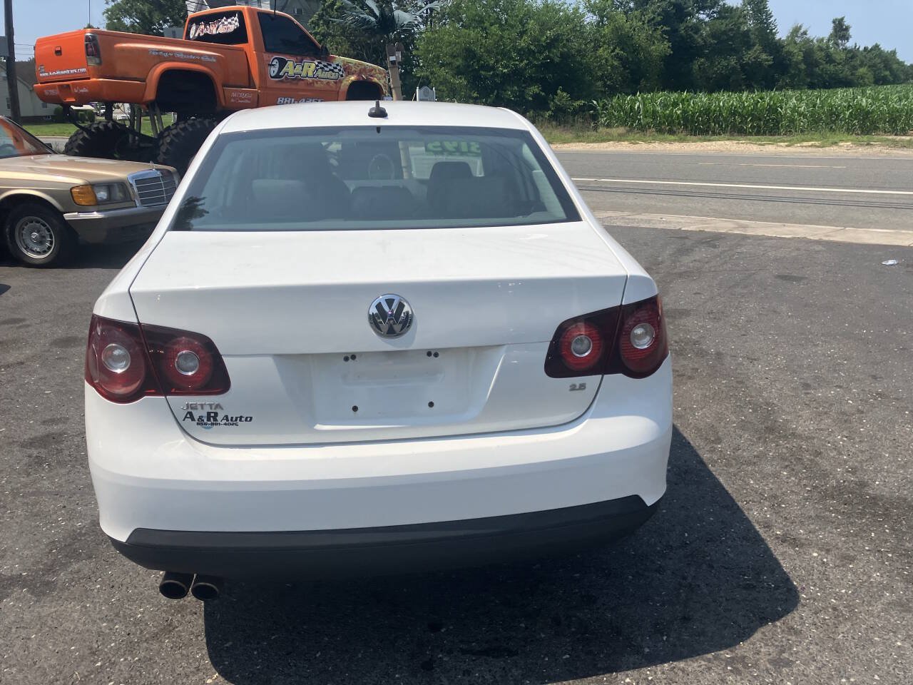 Used 2009 Volkswagen Jetta SEL FWD image 8