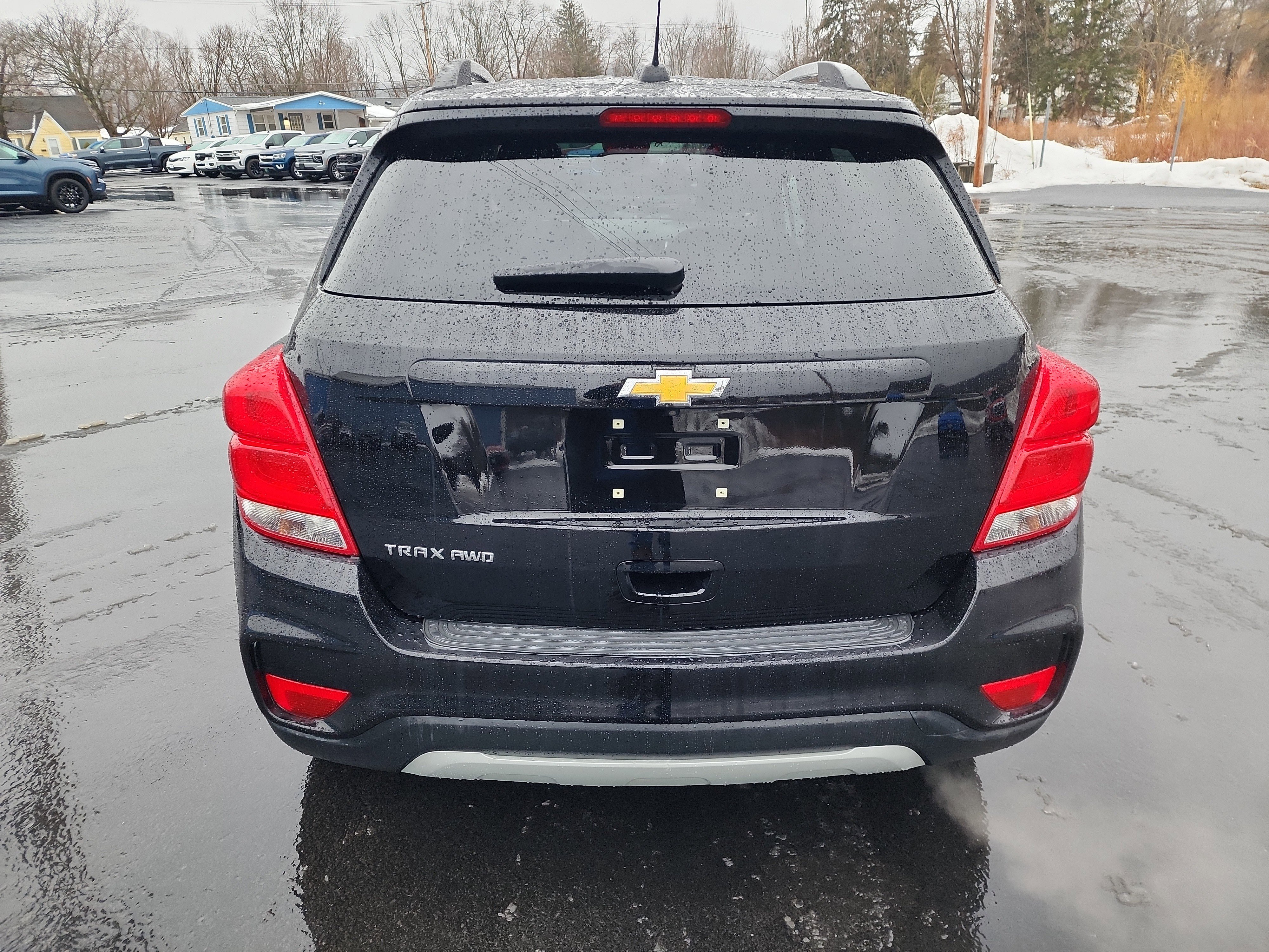 Certified 2022 Chevrolet Trax LT w/ LT Convenience Package image 7