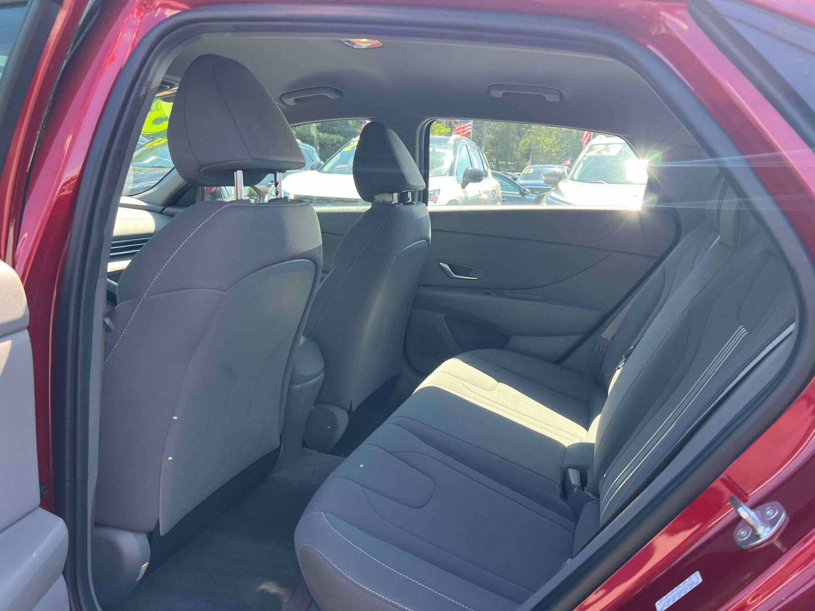 Used 2023 Hyundai Elantra SEL w/ Convenience Package FWD image 26