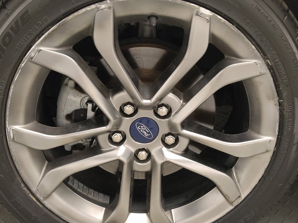 Used 2020 Ford Fusion SEL FWD image 31