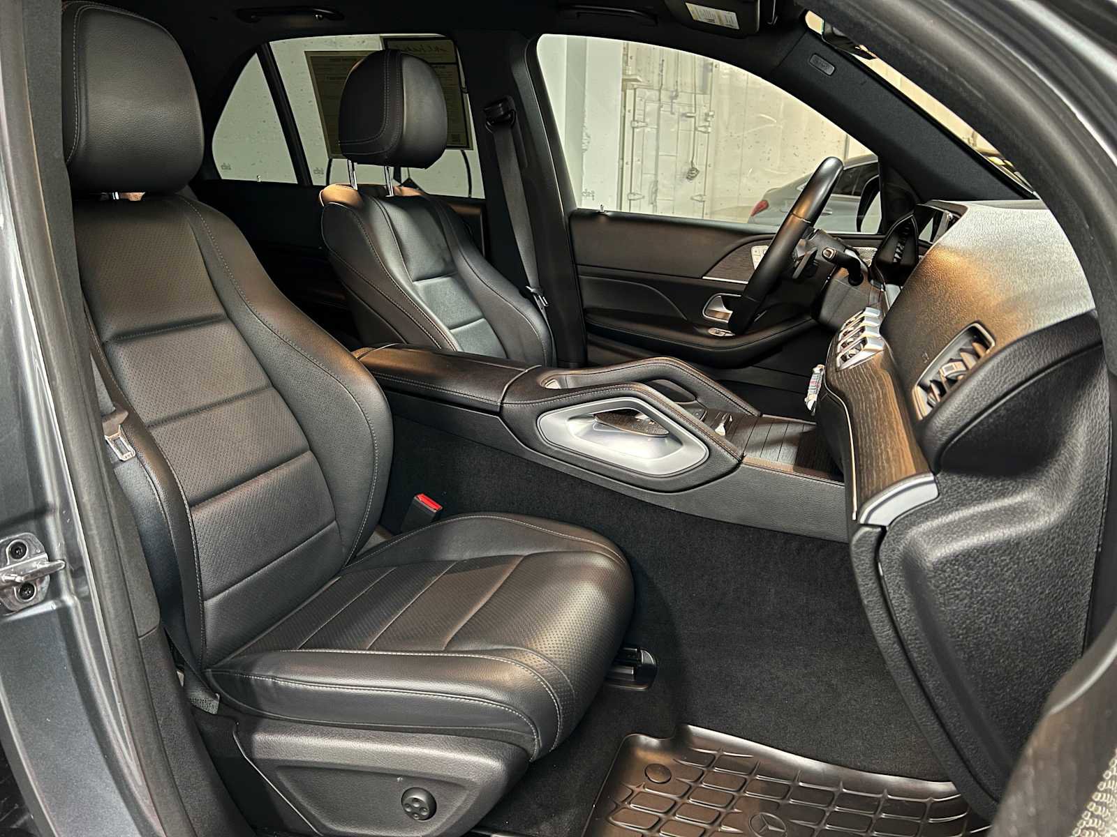 Used 2022 Mercedes-Benz GLE 350 4MATIC image 12