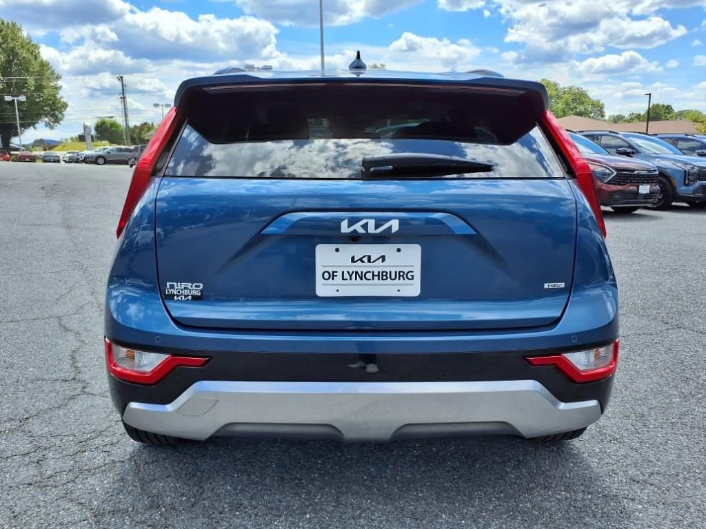 New 2025 Kia Niro EX Touring image 5