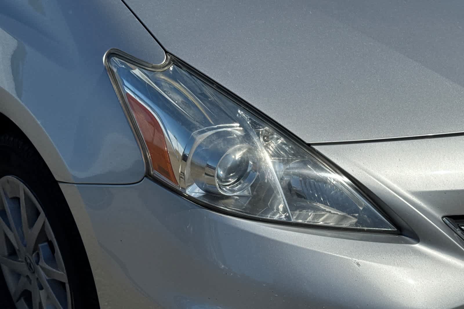 Used 2013 Toyota Prius V Two FWD image 17