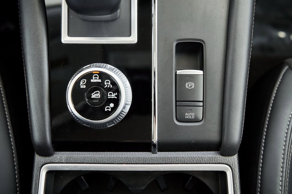 Used 2024 Mitsubishi Outlander SE image 43