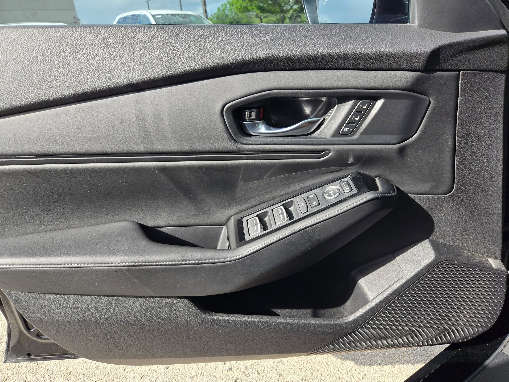 Used 2023 Honda Accord Touring image 10