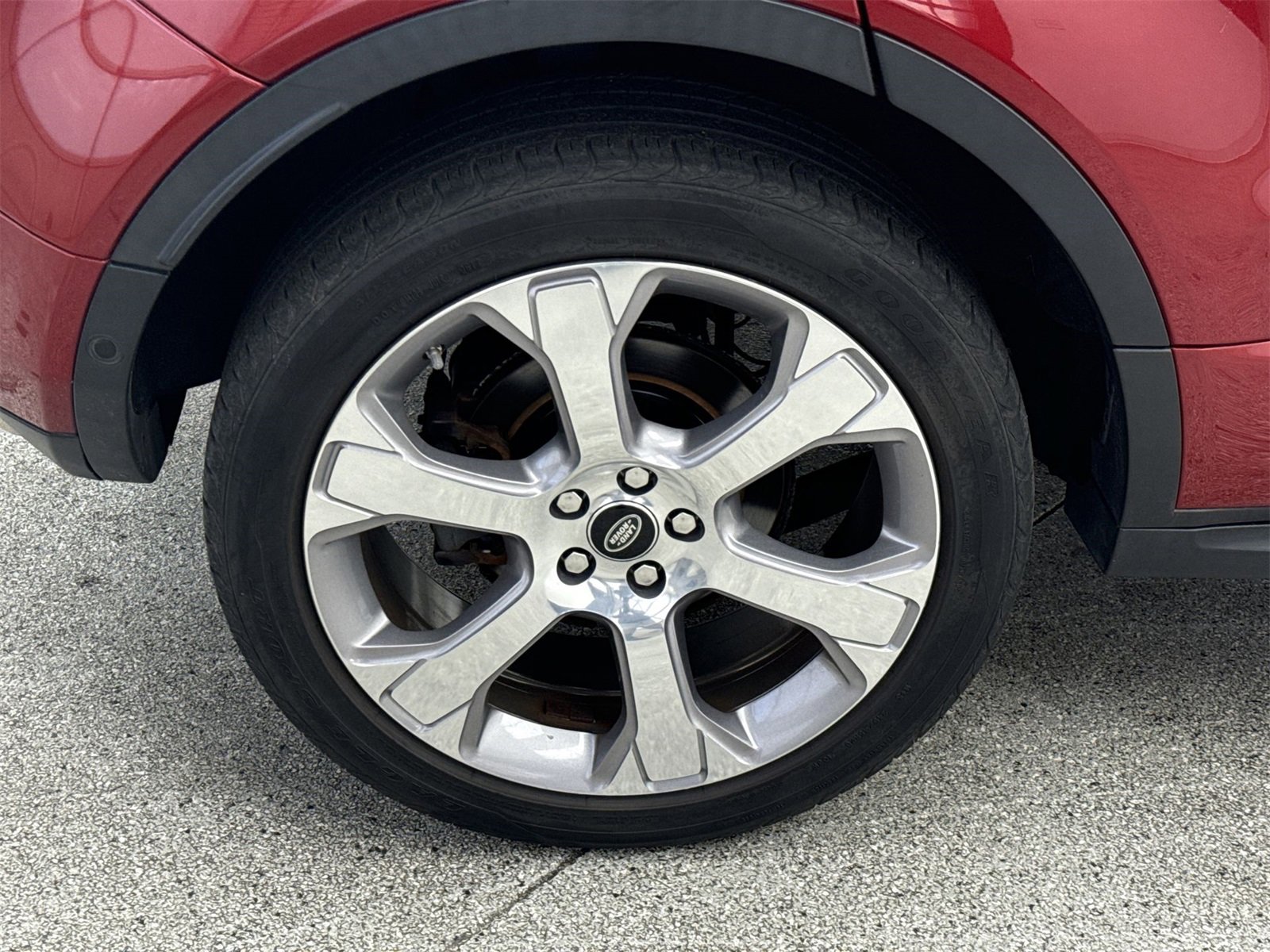 Used 2015 Land Rover Range Rover Evoque Dynamic image 35