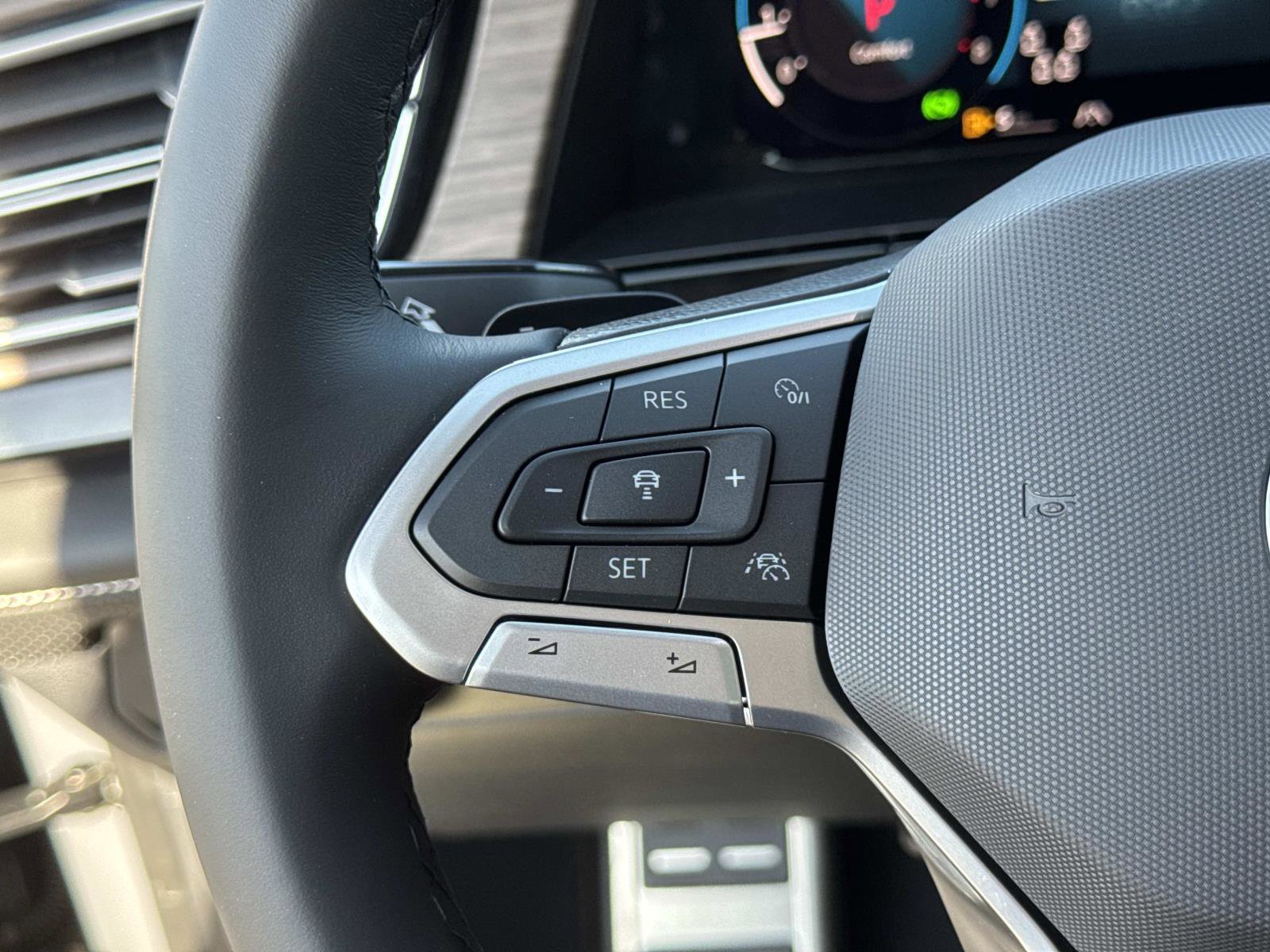 New 2026 Volkswagen Atlas SEL Premium R-Line image 11