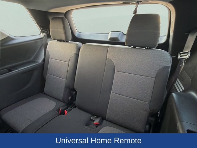 Used 2020 Chevrolet Traverse LT FWD image 18