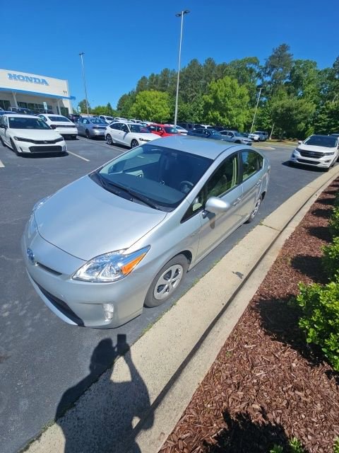 Used 2015 Toyota Prius Two FWD image 4