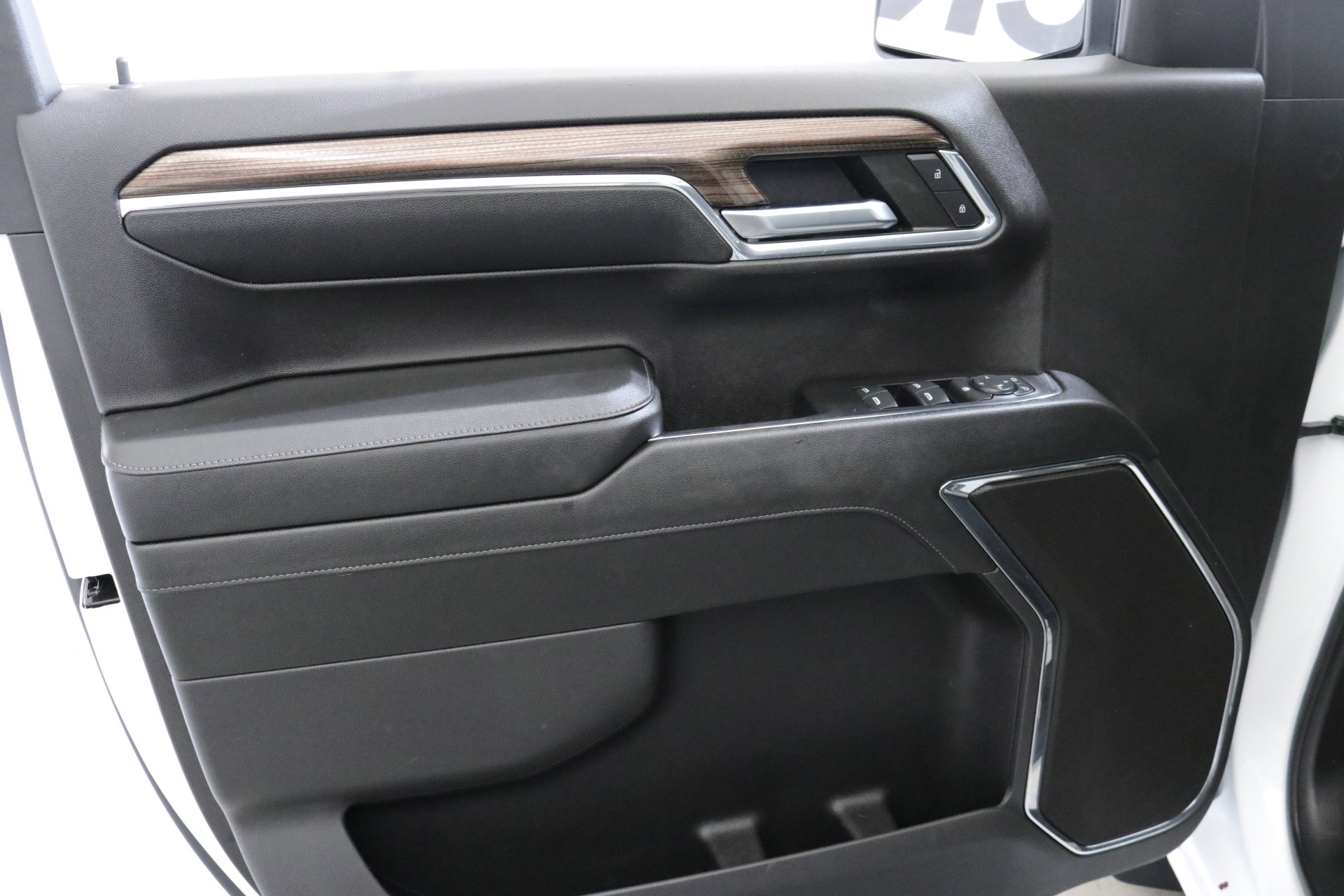 Used 2024 Chevrolet Silverado 1500 LT w/ All Star Edition Plus image 21