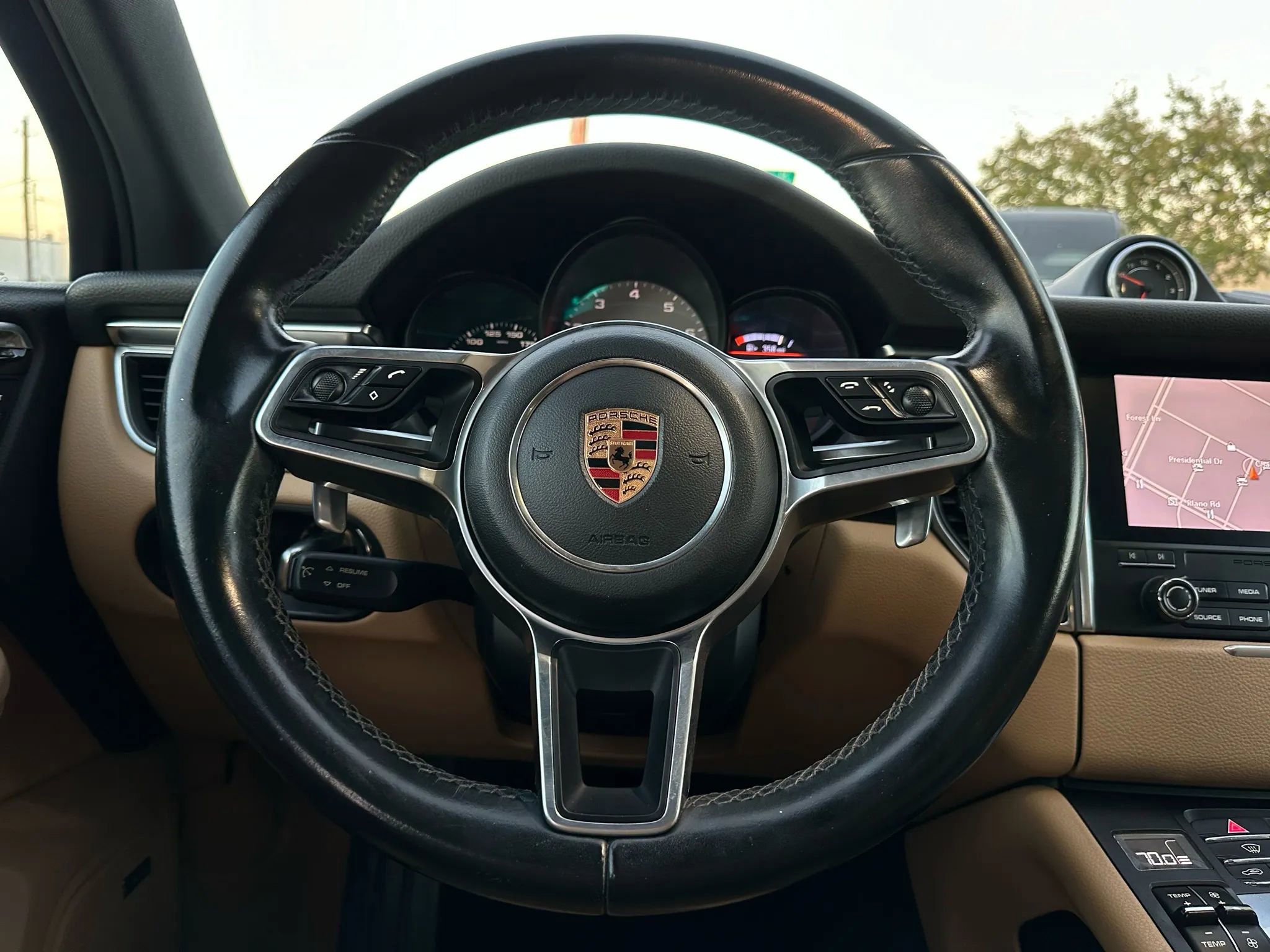 Used 2017 Porsche Macan S image 29