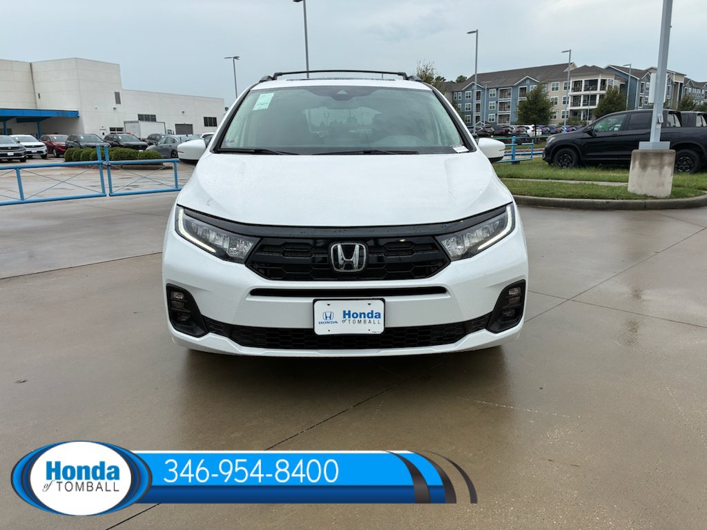 New 2026 Honda Odyssey Touring image 2