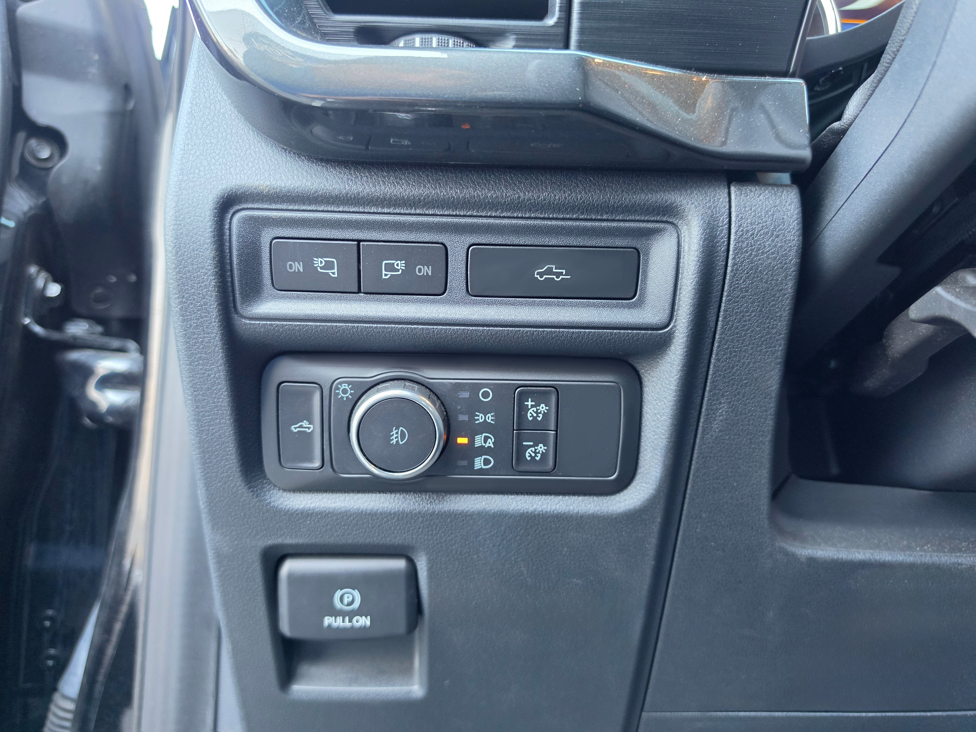 Used 2021 Ford F150 XLT w/ Equipment Group 302A High AWD/4WD image 18