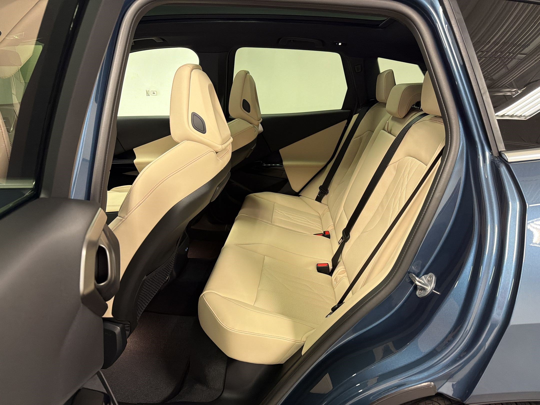 New 2026 BMW X3 xDrive30i w/ Convenience Package AWD/4WD image 19
