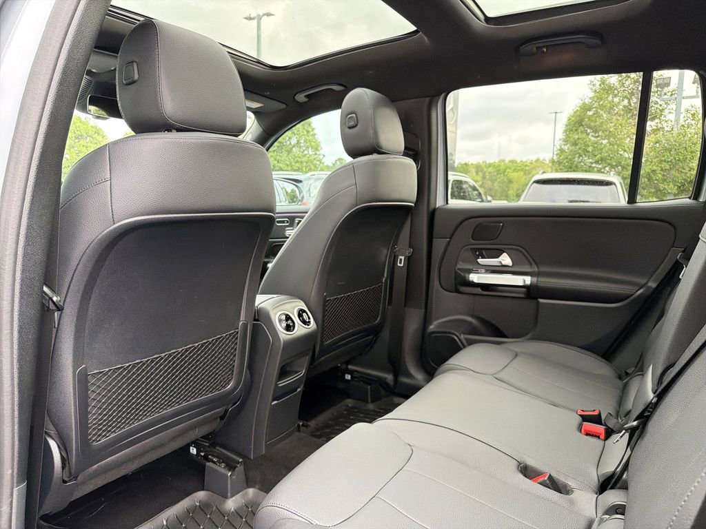 Certified 2026 Mercedes-Benz GLB 250 4MATIC image 12
