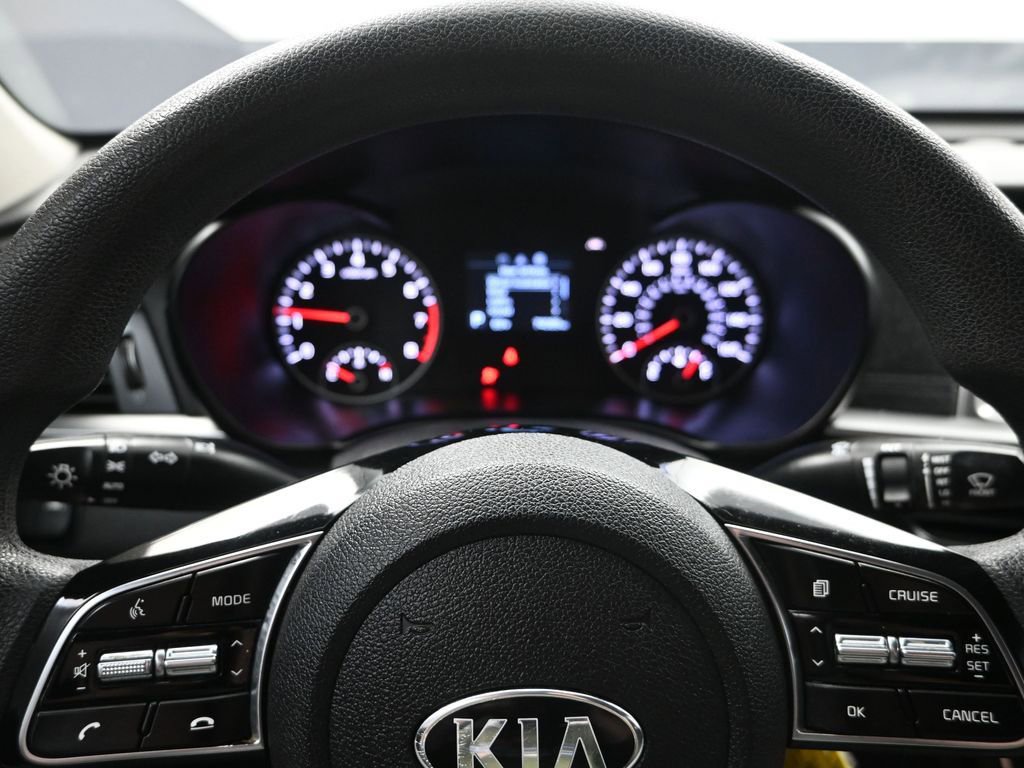 Certified 2020 Kia Optima LX FWD image 15