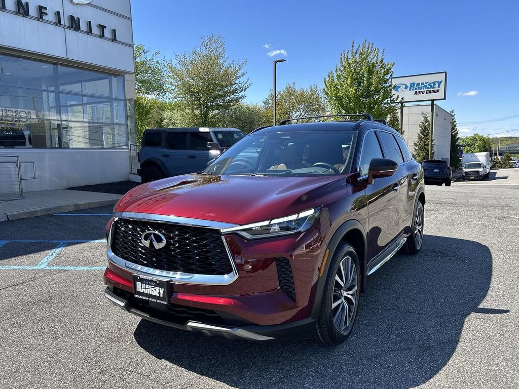 Certified 2023 INFINITI QX60 Autograph w/ Cargo Package AWD/4WD image 4
