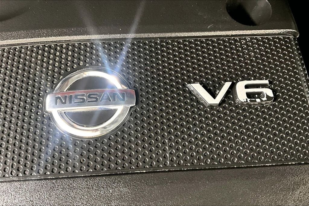 Used 2017 Nissan Murano SV image 30