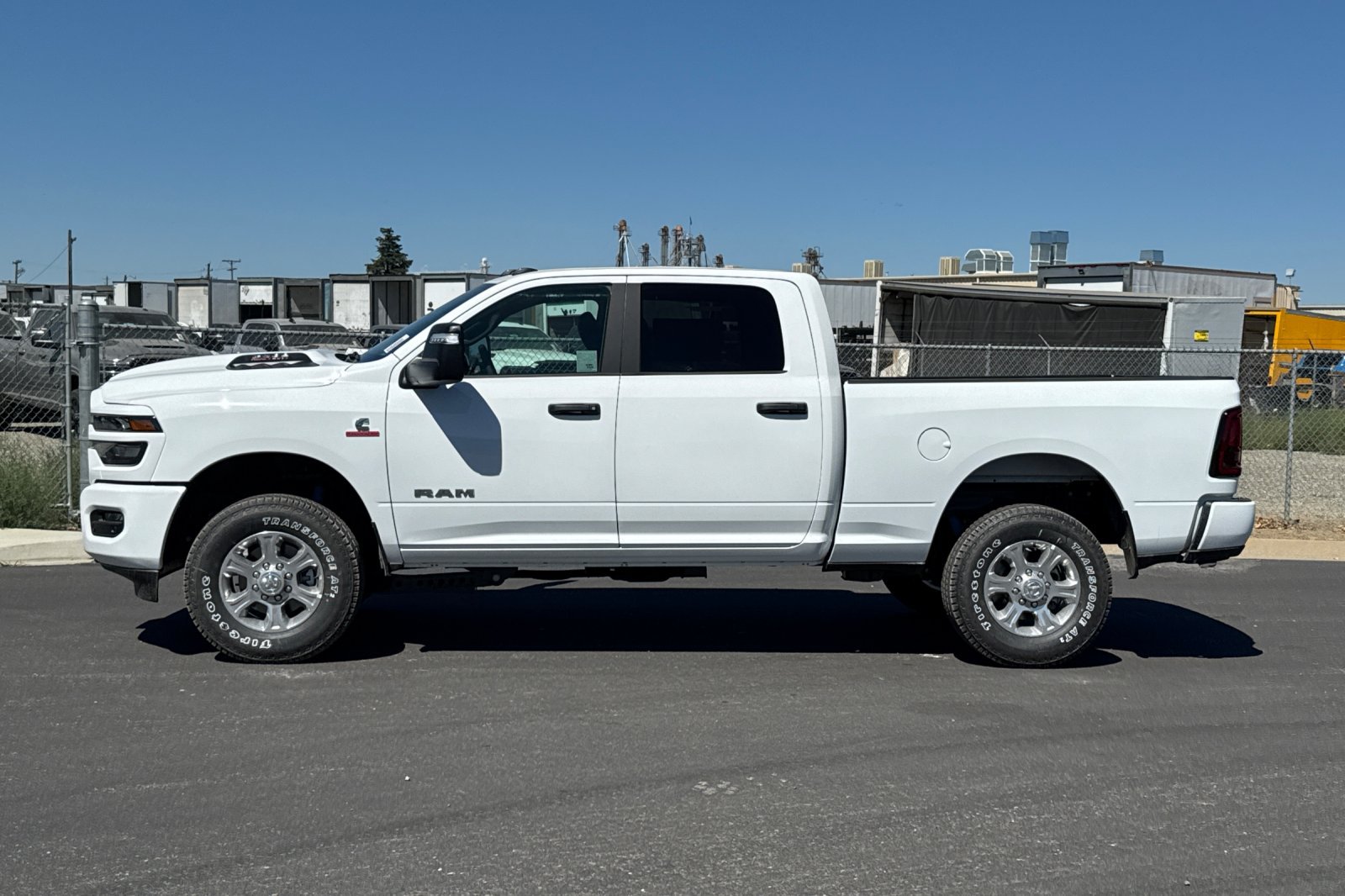 New 2026 RAM 2500 Big Horn AWD/4WD image 6