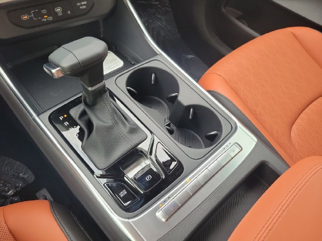New 2026 Kia Carnival EX FWD image 26