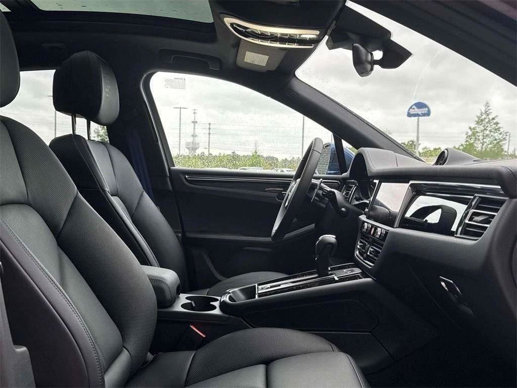 New 2025 Porsche Macan image 71