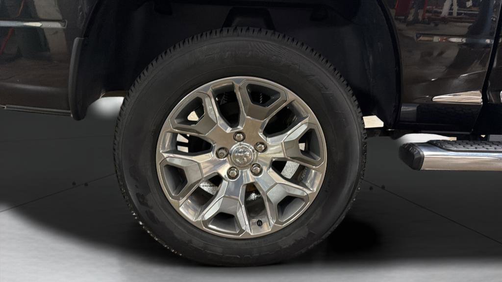 Used 2017 RAM 1500 Limited image 15