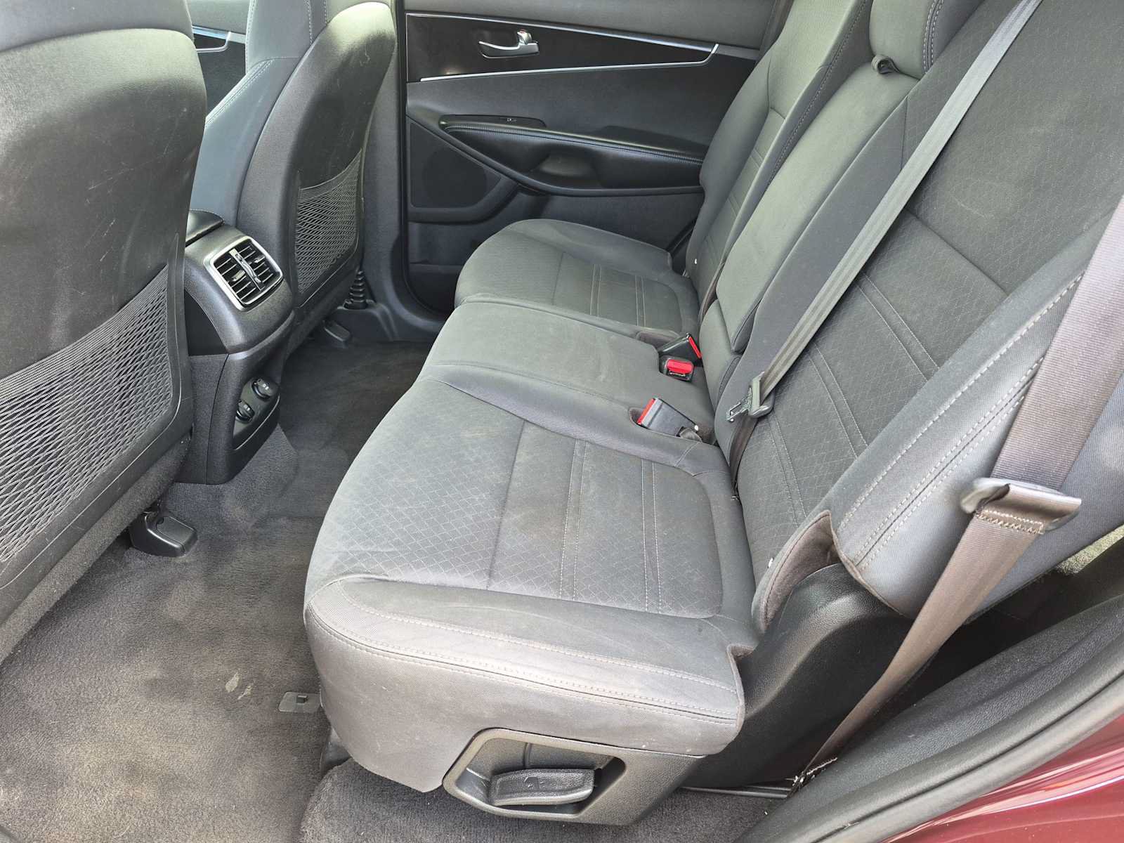 Used 2018 Kia Sorento FWD V6 image 18