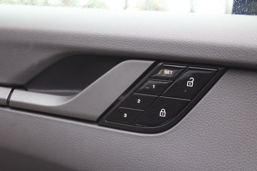 Certified 2020 Porsche 911 Carrera 4S image 19