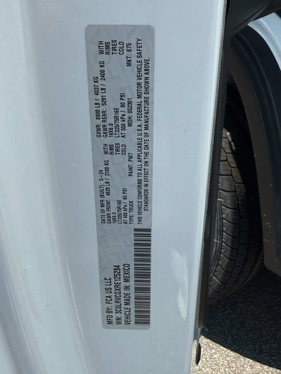Used 2024 RAM ProMaster 2500 w/ Convenience Group FWD image 30