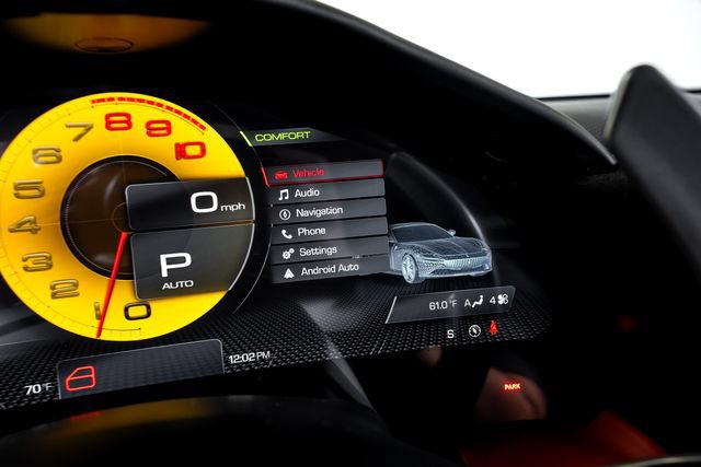 Used 2024 Ferrari Roma RWD image 39