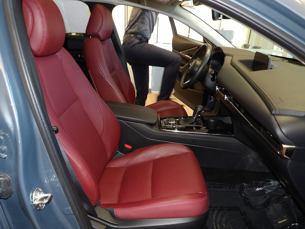 Certified 2023 MAZDA CX-30 AWD 2.5 S w/ Preferred Package image 14