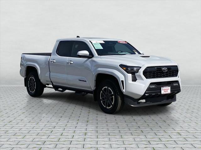 Certified 2026 Toyota Tacoma TRD Sport w/ TRD Sport Premium Package AWD/4WD image 10