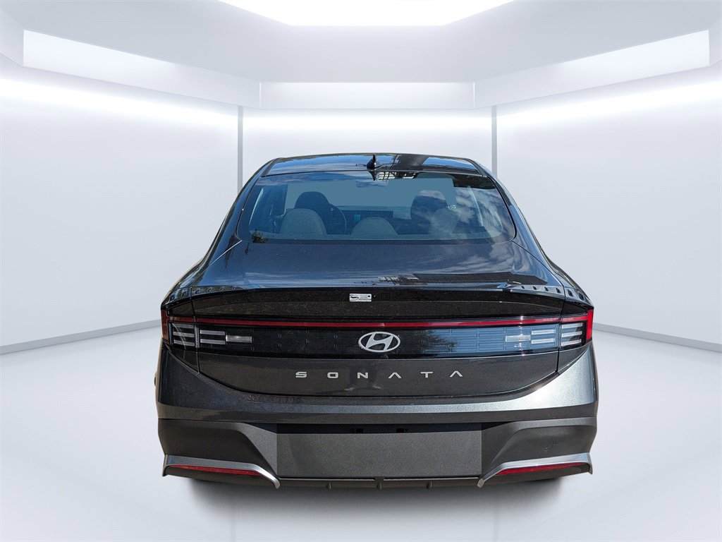 New 2026 Hyundai Sonata SE image 4