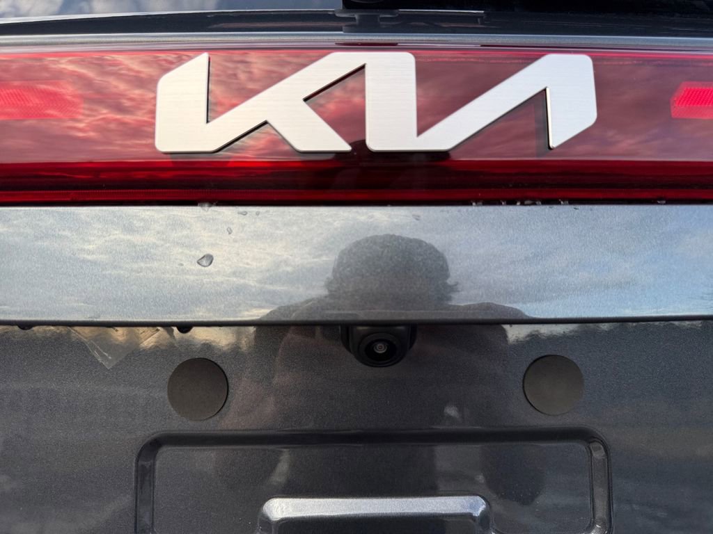 New 2026 Kia Seltos SX AWD/4WD image 17