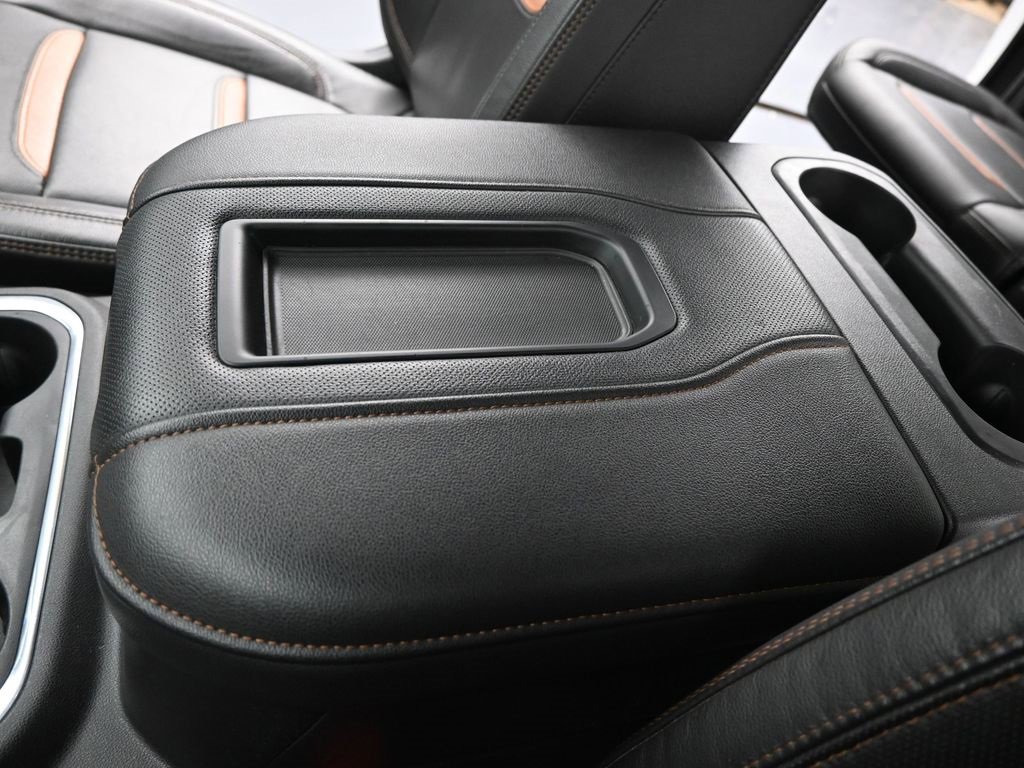 Used 2020 GMC Sierra 1500 AT4 image 35