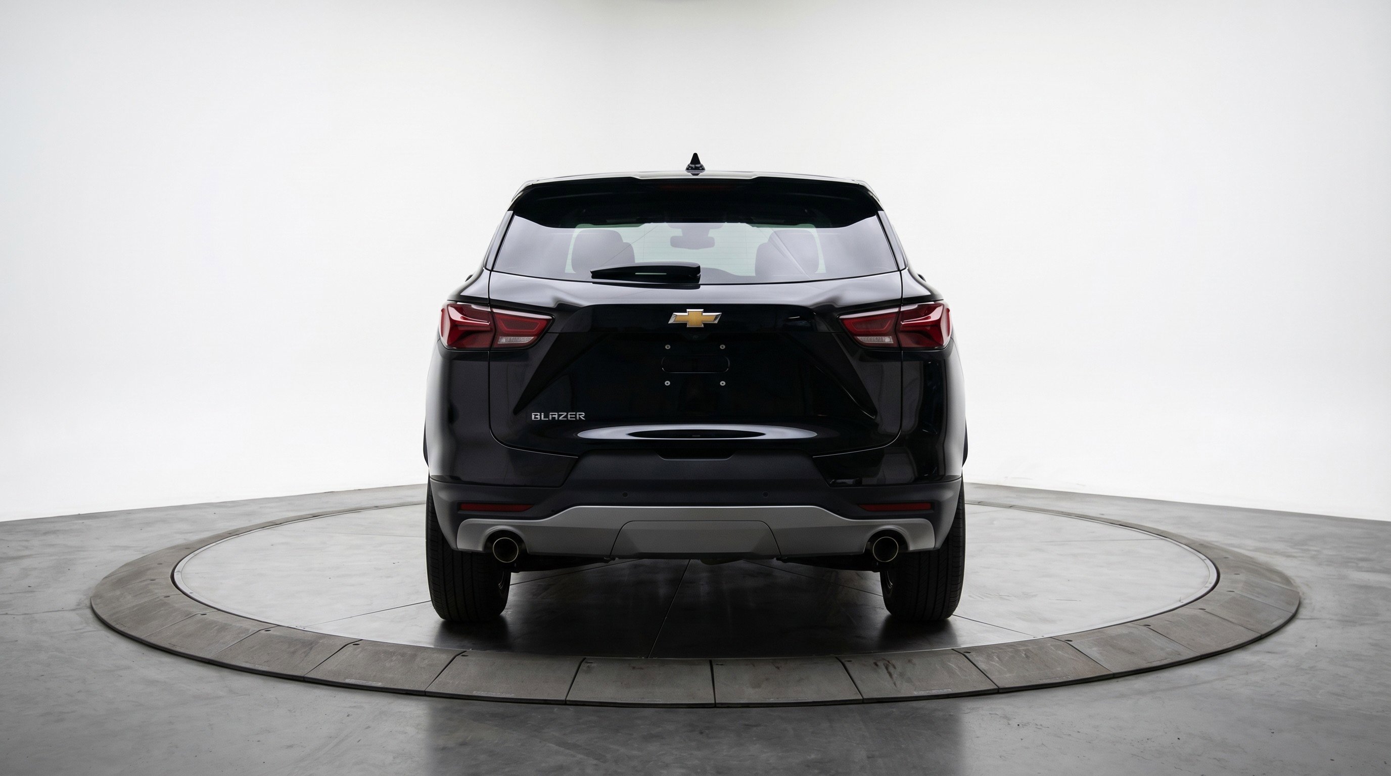 Used 2025 Chevrolet Blazer LT FWD image 7