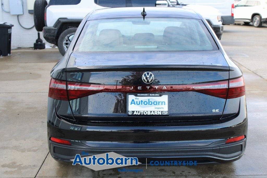 New 2026 Volkswagen Jetta SE FWD image 5