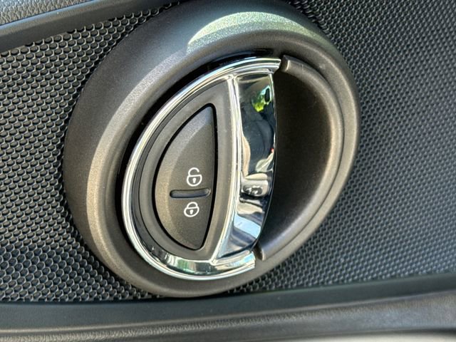 Used 2022 MINI Cooper Clubman S image 22