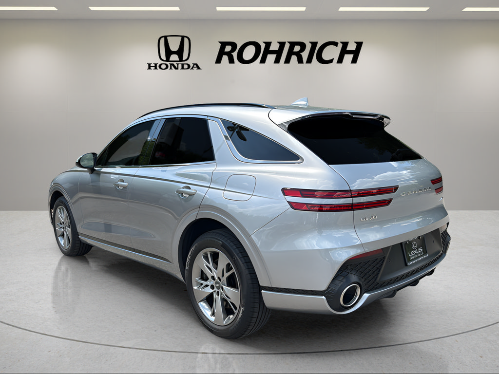 Used 2025 Genesis GV70 3.5T Sport AWD/4WD image 8